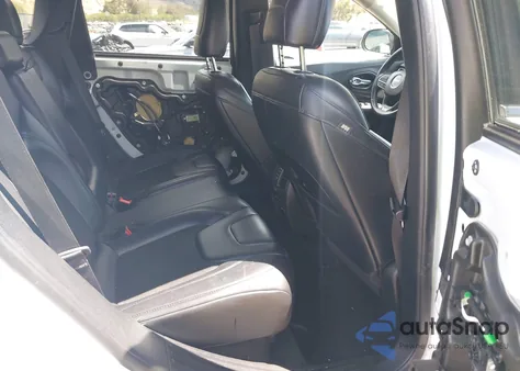 2020 Jeep Cherokee Latitude Plus Fwd from USA, damaged, VIN 1C4PJLLB5LD625047